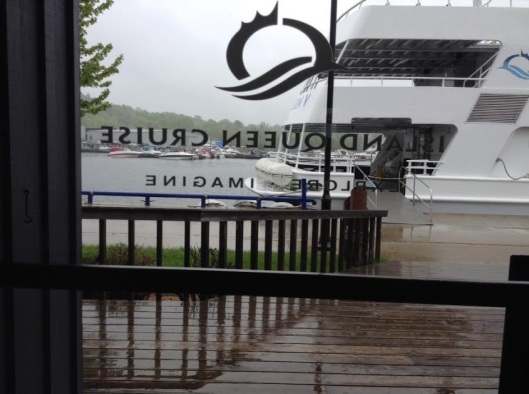 Island Queen boat cruise cancelled due to fog